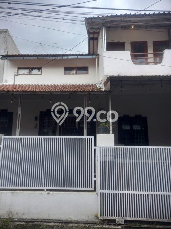 Dijual Hunian Rumah Terawat 4 Kamar di Cimahi, Bandung Dijual Hunian Rumah Terawat 4 Kamar di Cimahi, Bandung