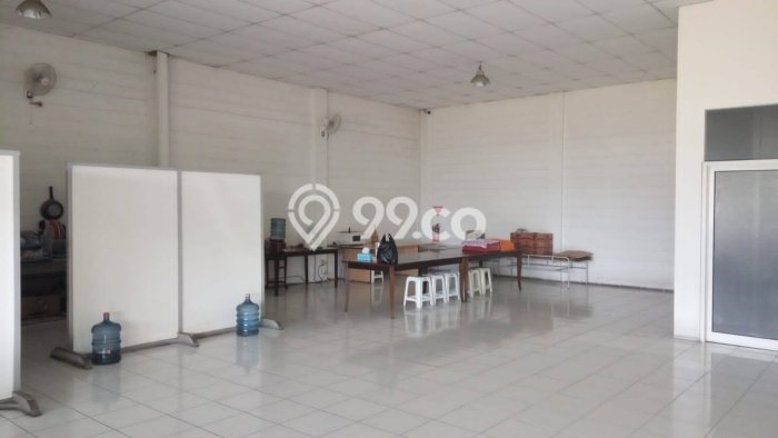 FOR SALE! Gudang di Batujajar Bandung Barat, LT 8777m2, LB 1645m2 FOR SALE! Gudang di Batujajar Bandung Barat, LT 8777m2, LB 1645m2