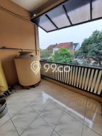 Disewakan! Rumah 4 Kamar Tidur &
2 Kamar Mandi di Holis Cigondewah, Bandung Disewakan! Rumah 4 Kamar Tidur &
2 Kamar Mandi di Holis Cigondewah, Bandung