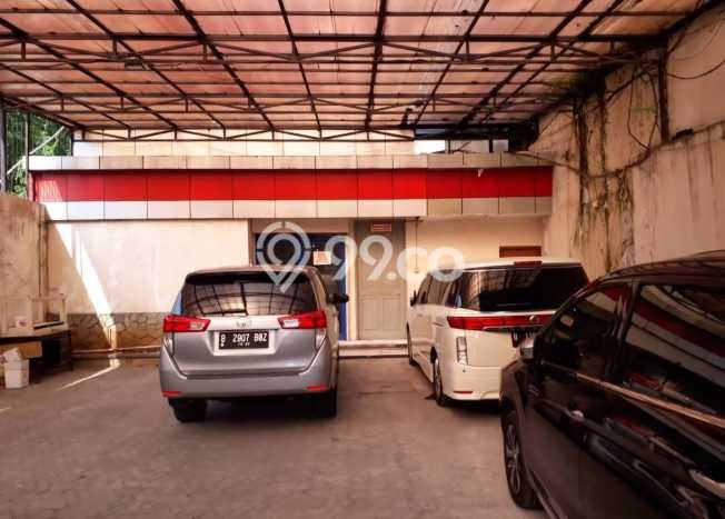 Ruko disewakan lokasi strategis Tambora Jakarta Barat 961m2 Ruko disewakan lokasi strategis Tambora Jakarta Barat 961m2