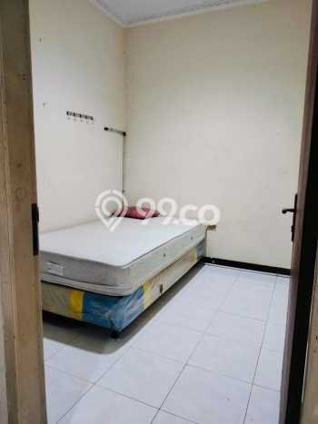 Rumah area Sunter, 4 KT, Lingkungan Asri, Luas 90m² Bangunan 180m² Rumah area Sunter, 4 KT, Lingkungan Asri, Luas 90m² Bangunan 180m²