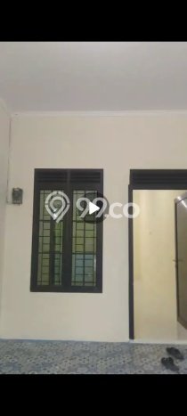 Disewakan! Rumah 3 Kamar Tidur &
1 Kamar Mandi di Kayu Putih, Jakarta Timur Disewakan! Rumah 3 Kamar Tidur &
1 Kamar Mandi di Kayu Putih, Jakarta Timur