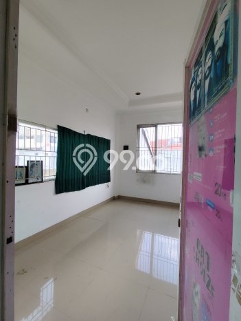 Rumah Bagus Siap Huni Di Jatinegara Luas 500m2 Lokasi Strategis Rumah Bagus Siap Huni Di Jatinegara Luas 500m2 Lokasi Strategis