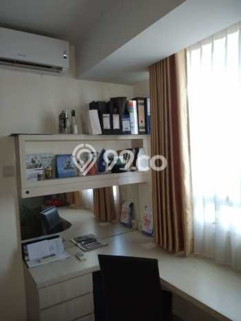 Apartemen Strategis untuk Dijual di Kemayoran, Jakarta Pusat, DKI Jakarta Apartemen Strategis untuk Dijual di Kemayoran, Jakarta Pusat, DKI Jakarta