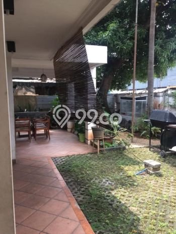 Jual Rumah Mewah Megah Dengan View Eksklusif di Kemang, Jakarta Selatan Jual Rumah Mewah Megah Dengan View Eksklusif di Kemang, Jakarta Selatan