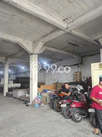 KAWASAN KOMERSIAL! Gudang For Rent di Kalideres, Luas 900m2m², Akses Strategis KAWASAN KOMERSIAL! Gudang For Rent di Kalideres, Luas 900m2m², Akses Strategis