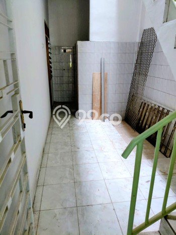 BEST DEAL! Rumah di , 6 KT, Akses Mudah Fasilitas Umum, Luas 264m2m² Bangunan 384m2m² BEST DEAL! Rumah di , 6 KT, Akses Mudah Fasilitas Umum, Luas 264m2m² Bangunan 384m2m²