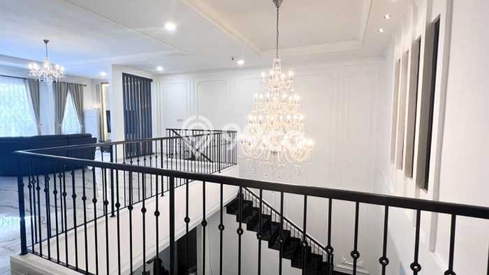 Jual Rumah Mewah Elegan Dengan View Eksklusif di Sunter, Jakarta Utara Jual Rumah Mewah Elegan Dengan View Eksklusif di Sunter, Jakarta Utara