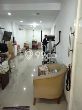 Lokasi terbaik! Rumah siap huni disewakan di Kelapa Gading LB 120m2 Lokasi terbaik! Rumah siap huni disewakan di Kelapa Gading LB 120m2