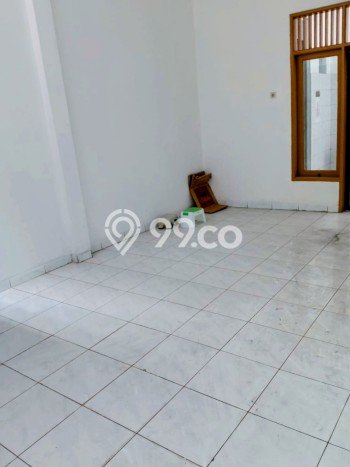 BEST DEAL! Rumah di , 6 KT, Akses Mudah Fasilitas Umum, Luas 264m2m² Bangunan 384m2m² BEST DEAL! Rumah di , 6 KT, Akses Mudah Fasilitas Umum, Luas 264m2m² Bangunan 384m2m²