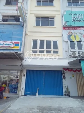 Unit Ruko Paling Strategis di Koja Jakarta Utara dengan LB 303m2 Unit Ruko Paling Strategis di Koja Jakarta Utara dengan LB 303m2