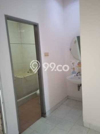 Jual Murah Rumah dengan Luas Tanah 160m² dan Luas Bangunan 240m² di Area Sunter, Jakarta Utara Jual Murah Rumah dengan Luas Tanah 160m² dan Luas Bangunan 240m² di Area Sunter, Jakarta Utara