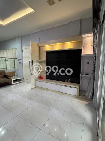 Siap Huni Hunian Elit 8 Kamar di Kelapa Gading Dekat ke Mana Pun Siap Huni Hunian Elit 8 Kamar di Kelapa Gading Dekat ke Mana Pun