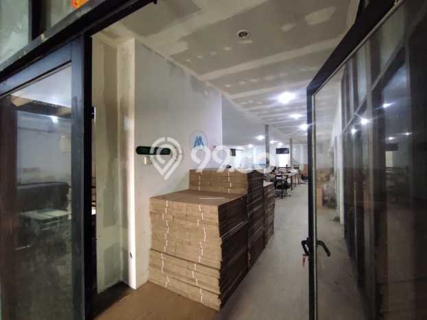 KAWASAN KOMERSIAL! Gudang For Rent di Kalideres, Luas 900m2m², Akses Strategis KAWASAN KOMERSIAL! Gudang For Rent di Kalideres, Luas 900m2m², Akses Strategis