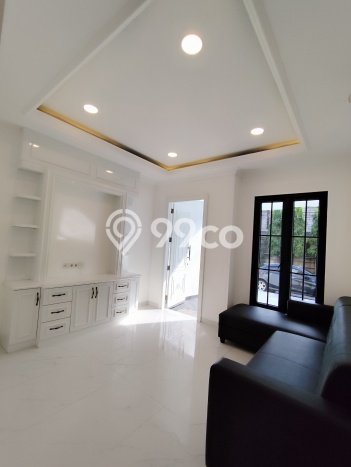 Rumah Elit LB 244m2 Siap Pakai Desain Elegan di Sunter, Jakarta Utara Rumah Elit LB 244m2 Siap Pakai Desain Elegan di Sunter, Jakarta Utara