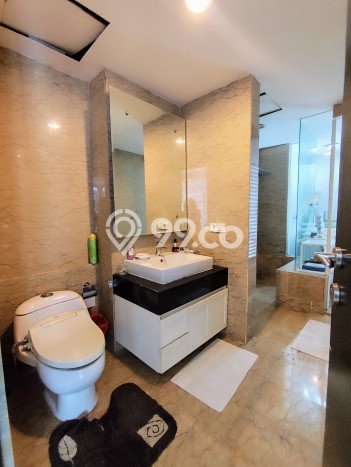 EXCLUSIVE PROPERTY! Apartemen Kawasan Kemayoran, 1 KM, Luas 72m², Lokasi Premium, Pemandangan Kota EXCLUSIVE PROPERTY! Apartemen Kawasan Kemayoran, 1 KM, Luas 72m², Lokasi Premium, Pemandangan Kota