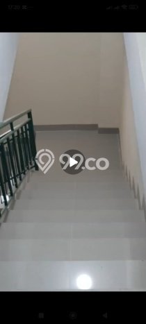 Rumah Luxury Modern Tanpa Renovasi di Daan Mogot Jakarta Barat Rumah Luxury Modern Tanpa Renovasi di Daan Mogot Jakarta Barat