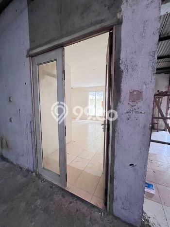 AREA PREMIUM! Gudang For Rent Kawasan , Luas 750m2m², Area Utama AREA PREMIUM! Gudang For Rent Kawasan , Luas 750m2m², Area Utama