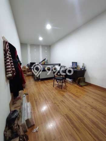KAWASAN KOMERSIAL! Gudang For Rent di Kalideres, Luas 900m2m², Akses Strategis KAWASAN KOMERSIAL! Gudang For Rent di Kalideres, Luas 900m2m², Akses Strategis