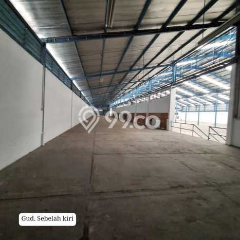 Gudang Kawasan Bisnis di Makasar, Luas 6900m², For Rent, Ready Pakai Gudang Kawasan Bisnis di Makasar, Luas 6900m², For Rent, Ready Pakai