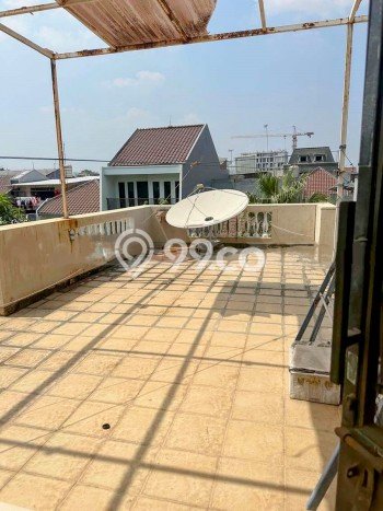 Disewakan! Rumah 5 Kamar Tidur &
5 Kamar Mandi di Sunter, Jakarta Utara Disewakan! Rumah 5 Kamar Tidur &
5 Kamar Mandi di Sunter, Jakarta Utara