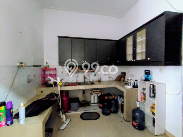 Disewakan! Rumah 4 Kamar Tidur &
3 Kamar Mandi di Sunter, Jakarta Utara Disewakan! Rumah 4 Kamar Tidur &
3 Kamar Mandi di Sunter, Jakarta Utara