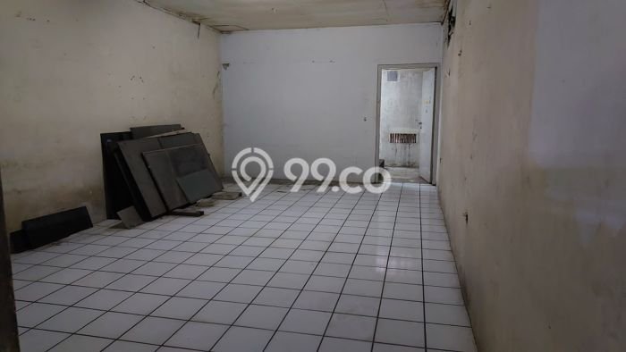 Ruko Disewa di Cempaka Putih, Jakarta Pusat, LT 78m2 / LB 306m2 Ruko Disewa di Cempaka Putih, Jakarta Pusat, LT 78m2 / LB 306m2