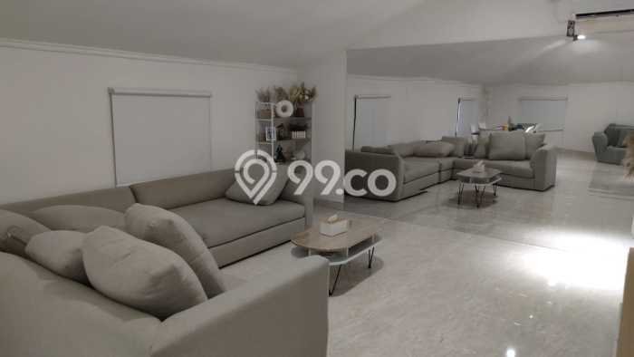 Rumah Mewah LB 360m2 Siap Pakai Desain Elegan di Sunter, Jakarta Utara Rumah Mewah LB 360m2 Siap Pakai Desain Elegan di Sunter, Jakarta Utara
