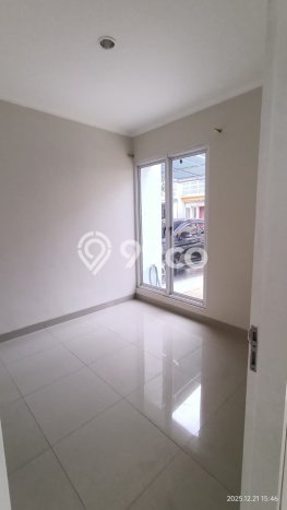 Dijual Hunian Rumah Terawat 3 KT di Gading Serpong, Tangerang Dijual Hunian Rumah Terawat 3 KT di Gading Serpong, Tangerang
