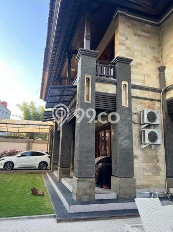 Vila Strategis Kawasan , Area 430m2m², Lokasi Strategis dengan akses bagus Vila Strategis Kawasan , Area 430m2m², Lokasi Strategis dengan akses bagus