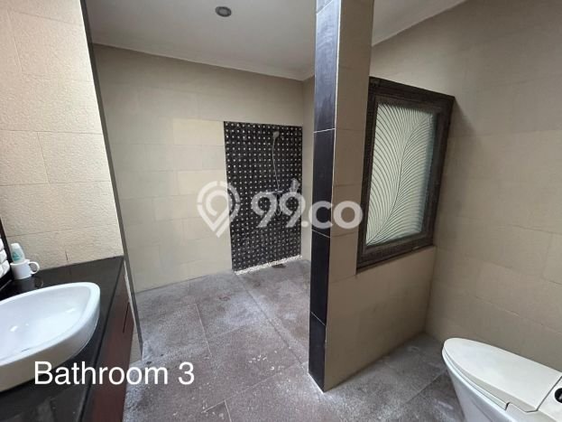 Rumah Berkualitas area , Gianyar, LT 1000m2m² Bangunan 468m2m² - BISA KPR! Rumah Berkualitas area , Gianyar, LT 1000m2m² Bangunan 468m2m² - BISA KPR!
