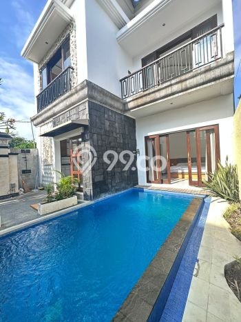 Rumah Area Strategis kawasan Sanur, Denpasar, Luas 215m2m² Bangunan 150m2m² Rumah Area Strategis kawasan Sanur, Denpasar, Luas 215m2m² Bangunan 150m2m²