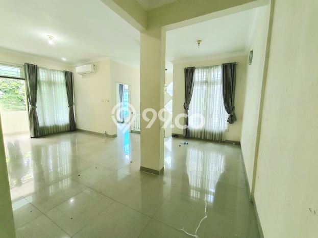 Rumah Elit LB 165m2 Siap Pakai Desain Elegan di Sunter, Jakarta Utara Rumah Elit LB 165m2 Siap Pakai Desain Elegan di Sunter, Jakarta Utara