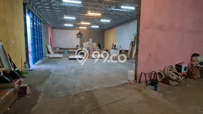 Gudang Strategis di Bekasi Utara, Luas 800m², Mainroad, Area Bisnis Aktif Gudang Strategis di Bekasi Utara, Luas 800m², Mainroad, Area Bisnis Aktif