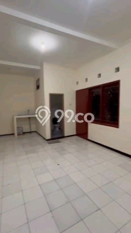 LOKASI STRATEGIS! Rumah kawasan Sidoarjo, Akses ke Stasiun, 3 KT, LT 150m2m² LB 150m2m² LOKASI STRATEGIS! Rumah kawasan Sidoarjo, Akses ke Stasiun, 3 KT, LT 150m2m² LB 150m2m²
