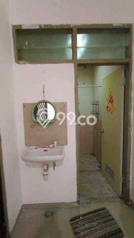 Dijual Cepat Rumah Favorit Siap Huni LB 110m2 di Wonocolo, Surabaya Dijual Cepat Rumah Favorit Siap Huni LB 110m2 di Wonocolo, Surabaya