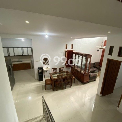 Rumah sewa siap huni 4 Kamar Tidur di Soekarno Hatta, Bandung Rumah sewa siap huni 4 Kamar Tidur di Soekarno Hatta, Bandung