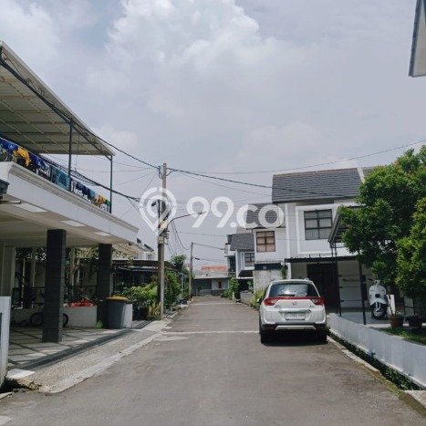 Dijual Rumah Strategis Bagus Punya 3 KT di Arcamanik Bandung SHM Dijual Rumah Strategis Bagus Punya 3 KT di Arcamanik Bandung SHM