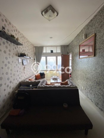 Rumah 2 KT 1 KM di Kawasan Antapani, Bandung Rumah 2 KT 1 KM di Kawasan Antapani, Bandung