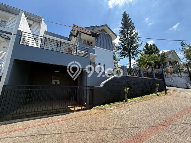 Rumah Luas Asri 4 KT Siap Pakai di Bandung Timur Bandung Rumah Luas Asri 4 KT Siap Pakai di Bandung Timur Bandung