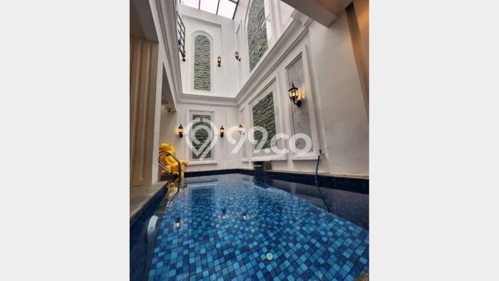 Rumah Mewah Dijual LT 120m2 di Antapani, Bandung Rumah Mewah Dijual LT 120m2 di Antapani, Bandung
