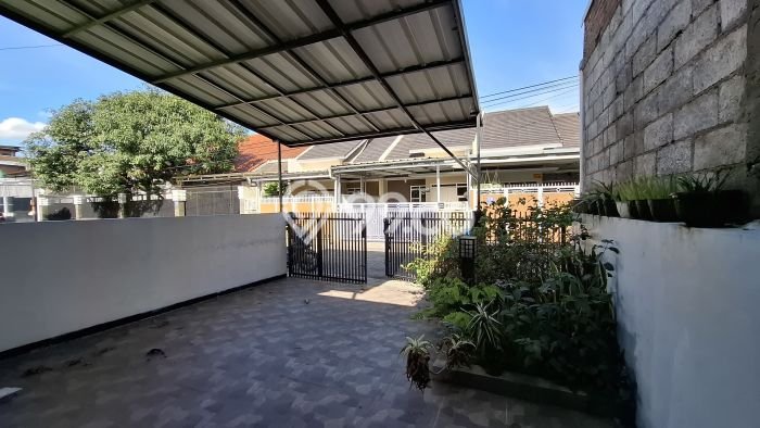 Rumah Modern Minimalis 2 KT Siap Huni di Arcamanik Rumah Modern Minimalis 2 KT Siap Huni di Arcamanik