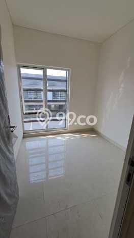 Dijual Rumah 5 Kamar Lokasi Strategis Bagus dan Strategis di Sidoarjo Dijual Rumah 5 Kamar Lokasi Strategis Bagus dan Strategis di Sidoarjo