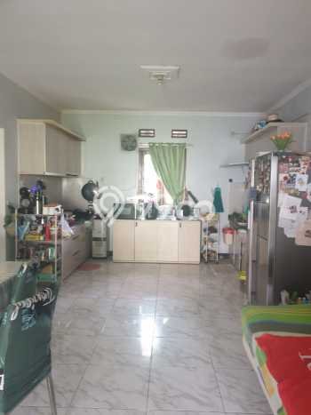 Jual Rumah Luas Megah Dengan View Cantik di Kota Legenda, Bekasi Jual Rumah Luas Megah Dengan View Cantik di Kota Legenda, Bekasi