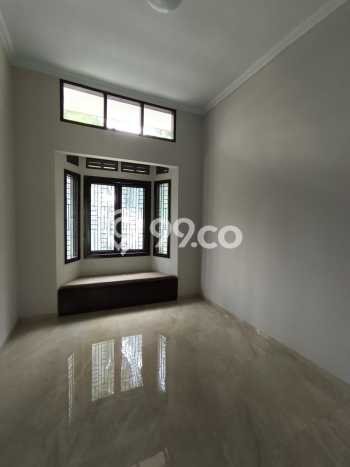 Rumah Elit Modern Siap Huni di Kota Baru Parahyangan Bandung Rumah Elit Modern Siap Huni di Kota Baru Parahyangan Bandung