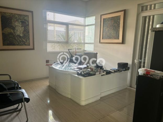 For Sale! Premium House LT 400m2 Desain Modern di Singgasana For Sale! Premium House LT 400m2 Desain Modern di Singgasana