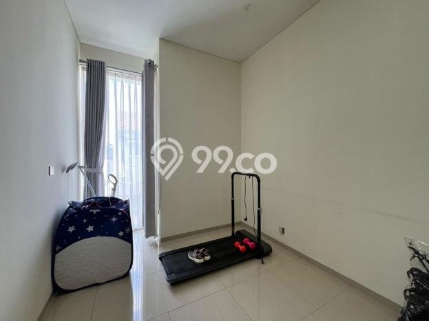 Rumah Elit Modern Tanpa Renovasi di Setra Duta Bandung Rumah Elit Modern Tanpa Renovasi di Setra Duta Bandung