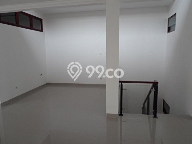 Rumah Disewakan Bekasi LT 230m2 LB 400m2 Kawasan Pekayon Rumah Disewakan Bekasi LT 230m2 LB 400m2 Kawasan Pekayon