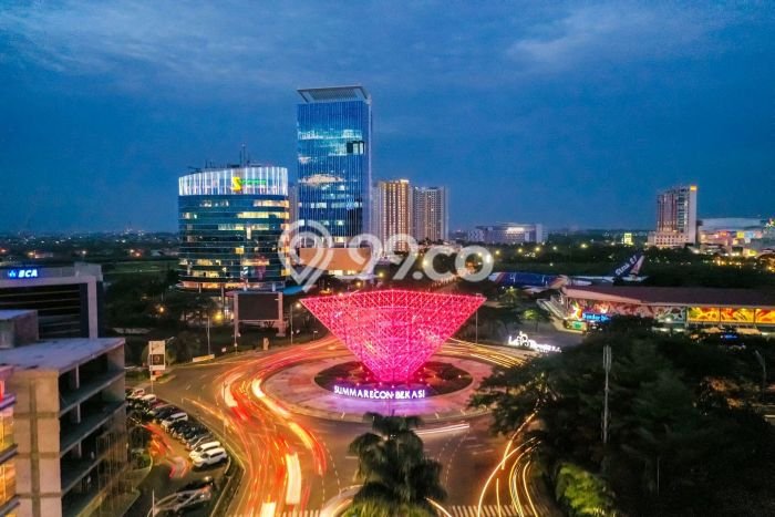 For Sale! Luxury House LT 305m2 Desain Elegan di Summarecon Bekasi For Sale! Luxury House LT 305m2 Desain Elegan di Summarecon Bekasi