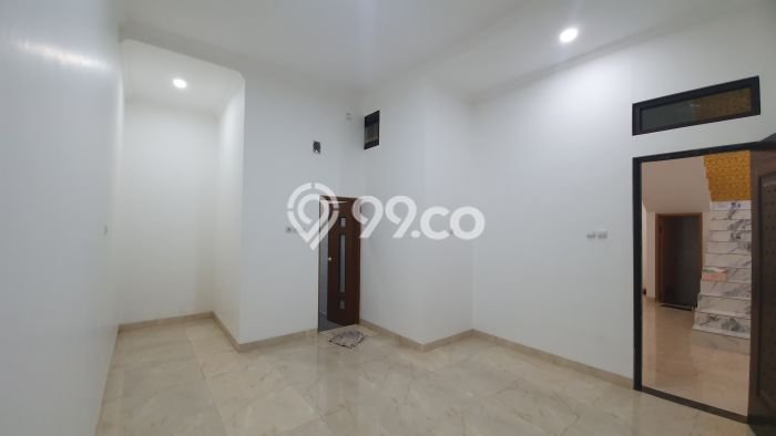 Rumah di Bekasi Utara, Akses ke Sekolah, LT 150m² Rumah di Bekasi Utara, Akses ke Sekolah, LT 150m²